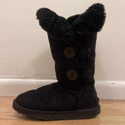 UGG Black Boots - Bailey Button Triplet - Size US 6 EU 37 - photo 2