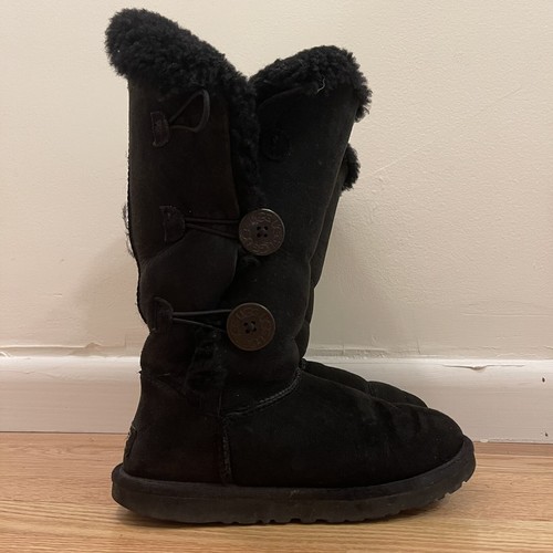 UGG Black Boots - Bailey Button Triplet - Size US 6 EU 37 - photo 4