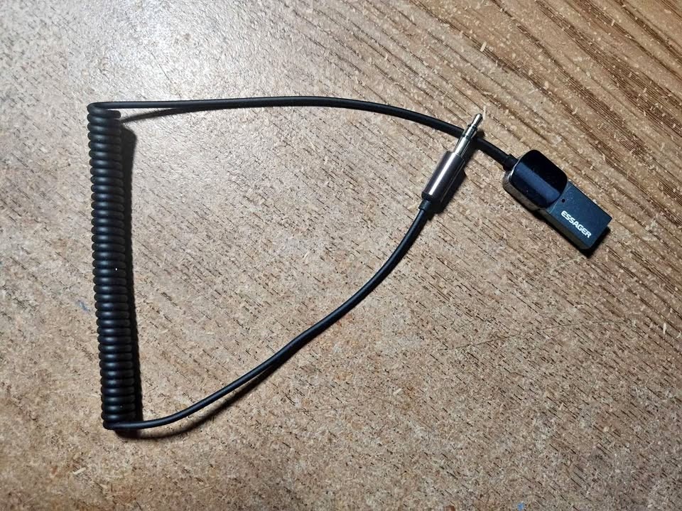 Brand New Bluetooth To Aux/3.5mm Adapter