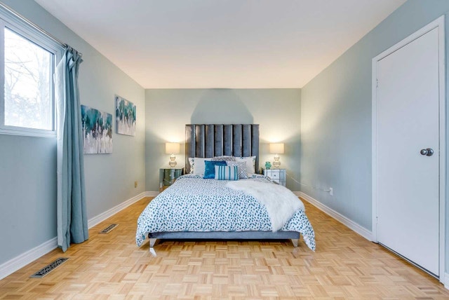 3 Bed 3 Baths Towhouse Meadowvale - photo 4