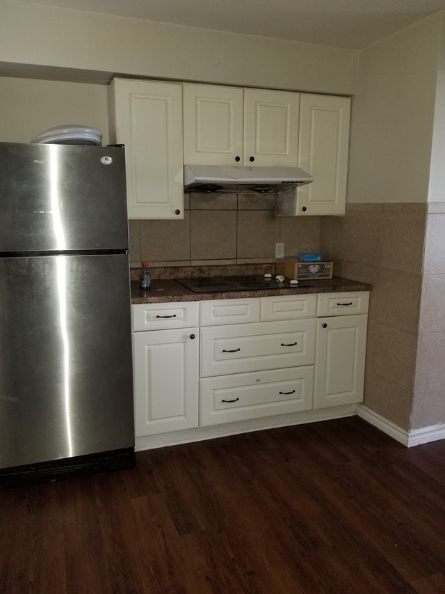 House Rental SSM Alexandra Street - photo 2