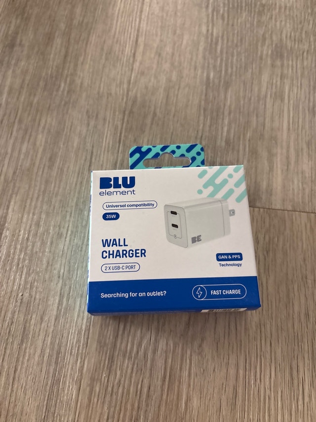 BLU Element Wall Charger - photo 2