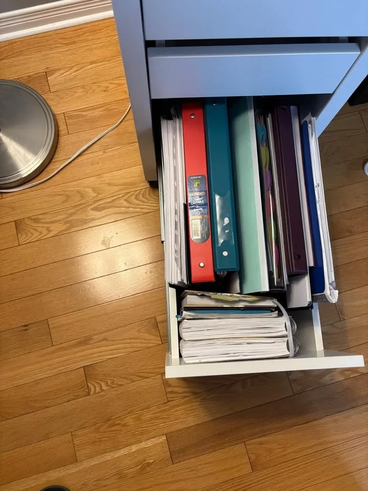 IKEA MICKE Drawer Unit image indicator(4)