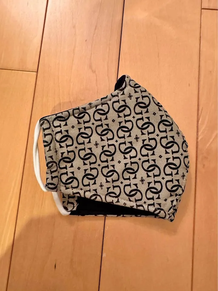 Cloth Face Mask thumbnail