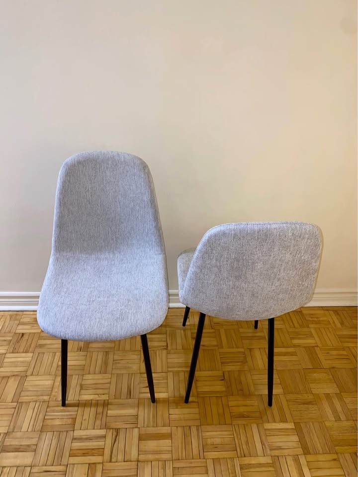 5 chairs brand new 60$ each