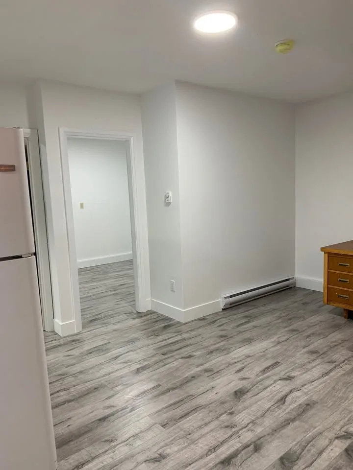 2 Beds 1 Bath House image indicator(6)