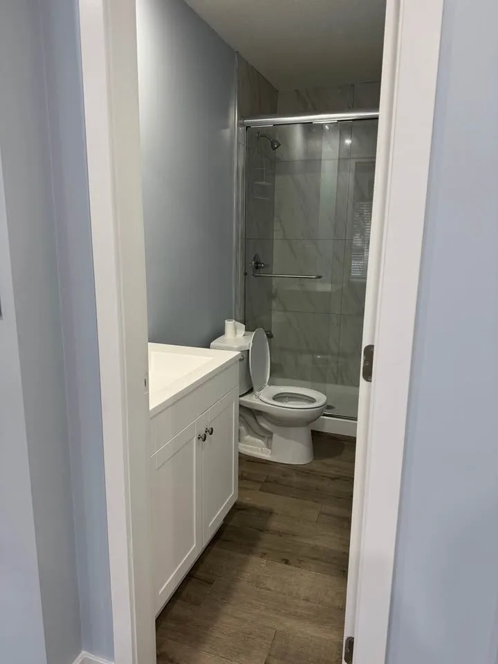 4 Beds 2 Baths - House image indicator(6)