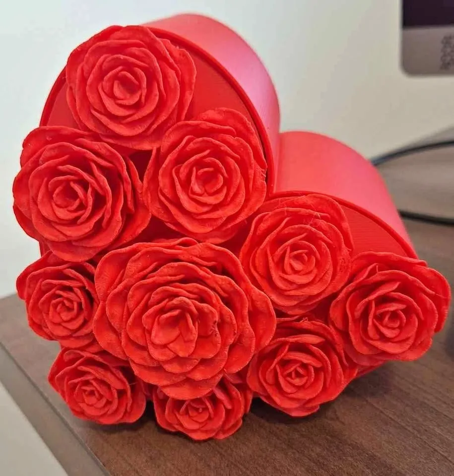 3D printed Box #2 red roses box 6.5x3.5