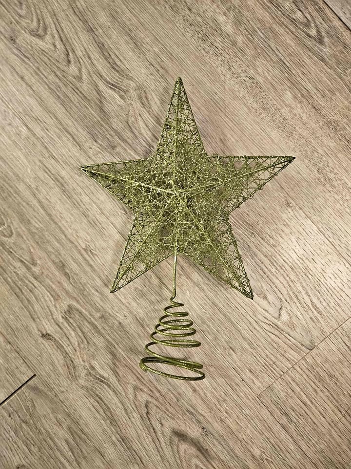 Christmas tree star