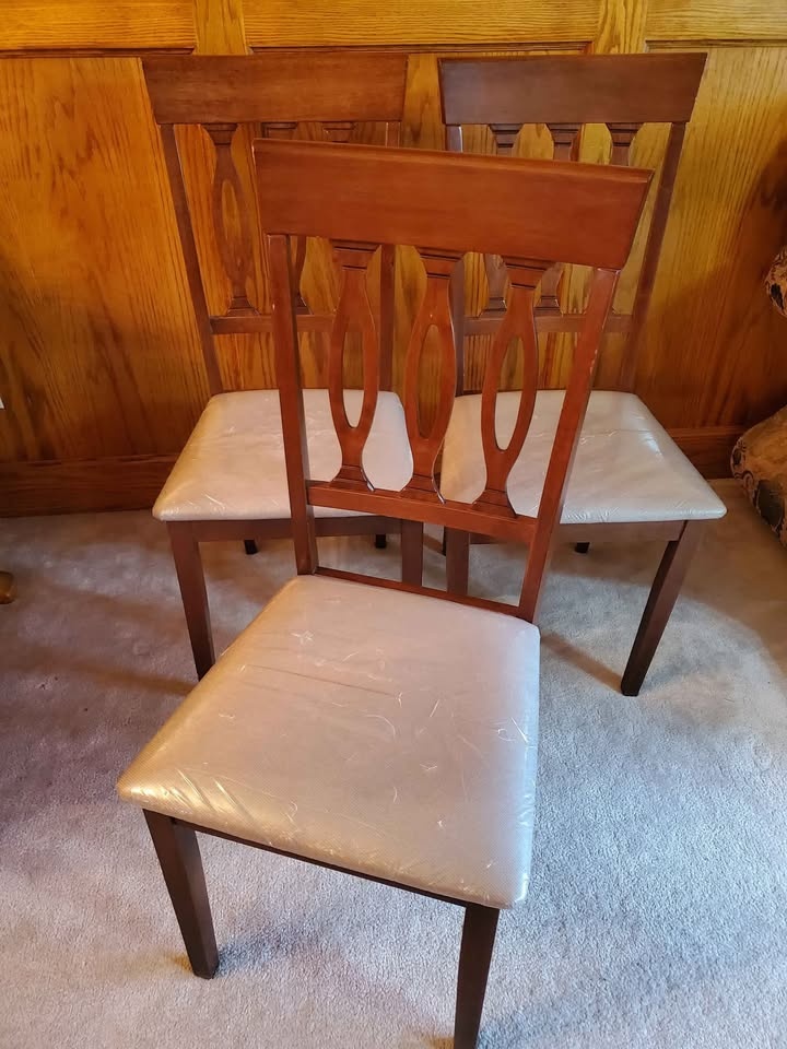 Dining room chairs - photo 2