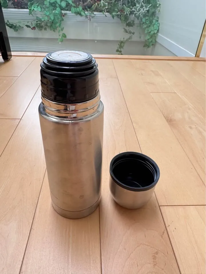 BRAND NEW Stainless Steel Thermos / Water Bottle 500 mL image indicator(2)