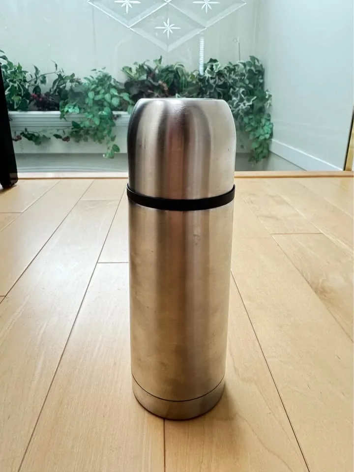 BRAND NEW Stainless Steel Thermos / Water Bottle 500 mL image indicator(6)