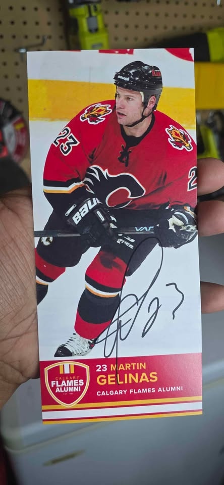 Calgary Flames Martin Gelinas Signed autograph - photo 2