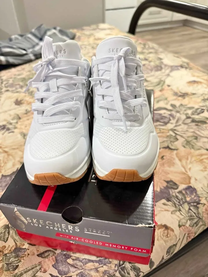 Sketcher's women shoes