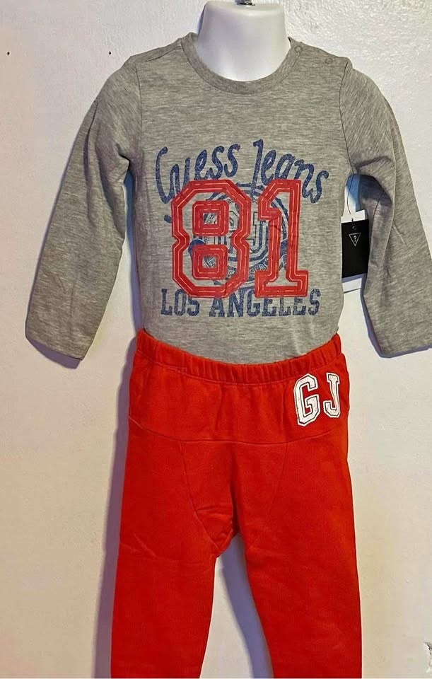BABY 2PC SUITE ($45)SIZE :24 MONTHS BRAND :GUESS