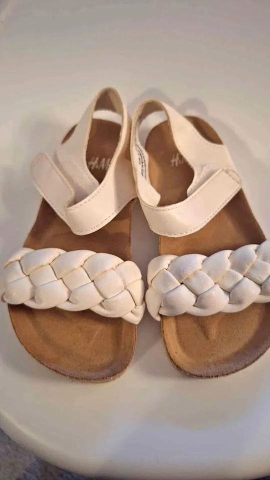 Girls Shoe, Summer Leather/Cork Sandal Size 8.5