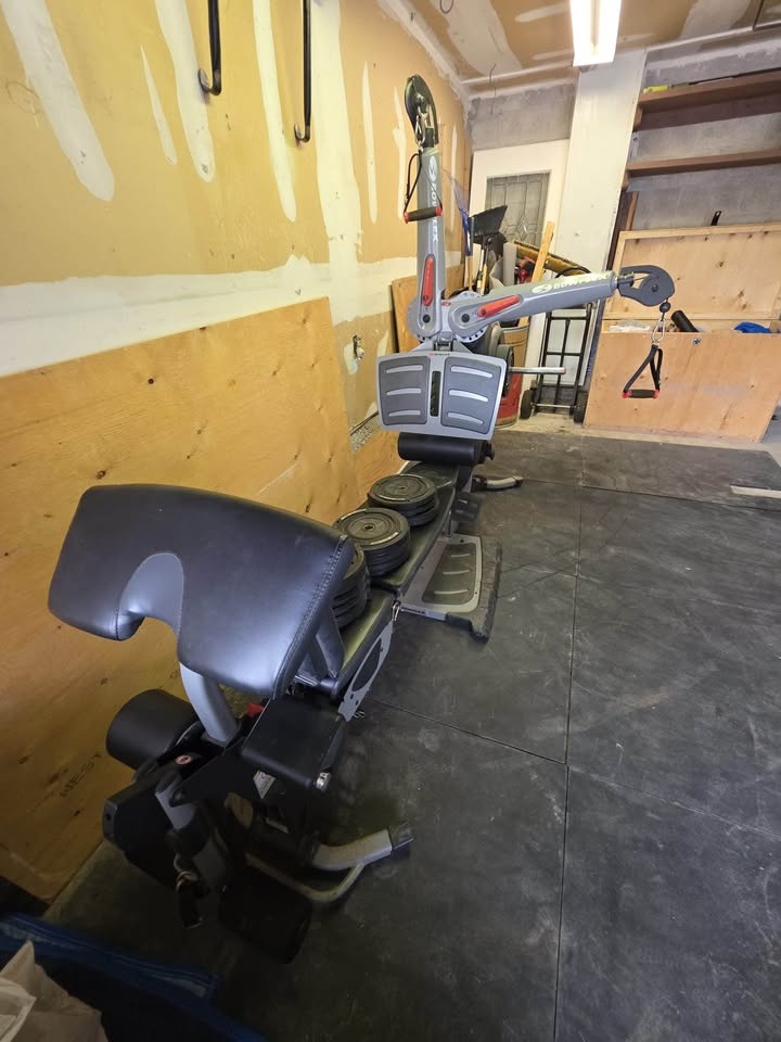 Bowflex Revolution - photo 2