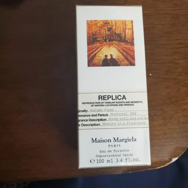 Maison Margiela Autumn Vibes image indicator(2)