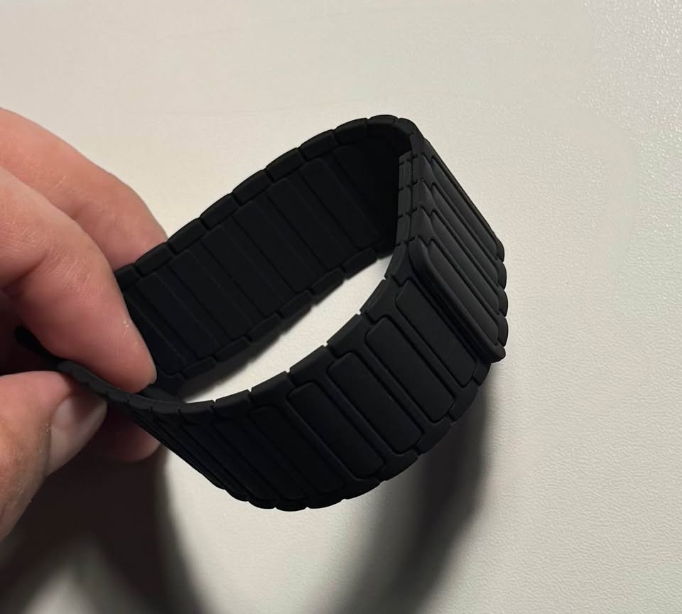 Magnetic Apple Watch band *NEW* 44, 45, 46, 49 mm ultra - photo 3