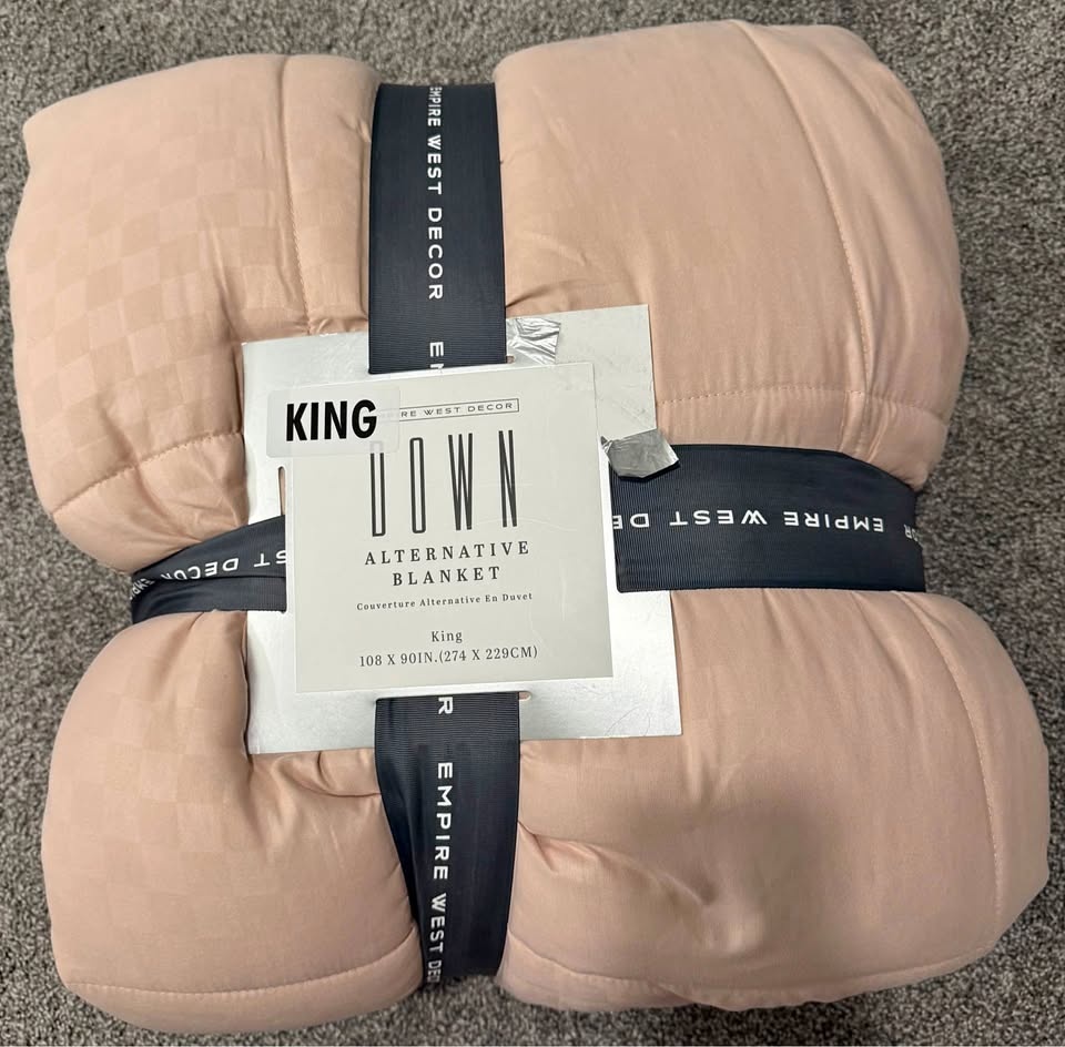 Brand new King size duvet #cleanout