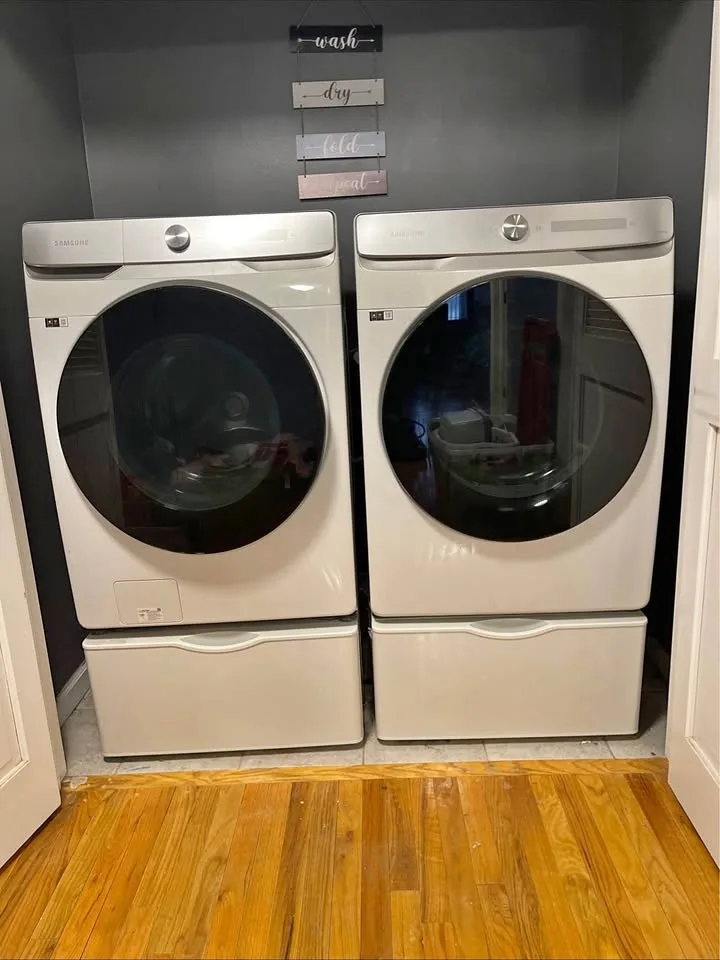 Samsung W/D Set Like New!!