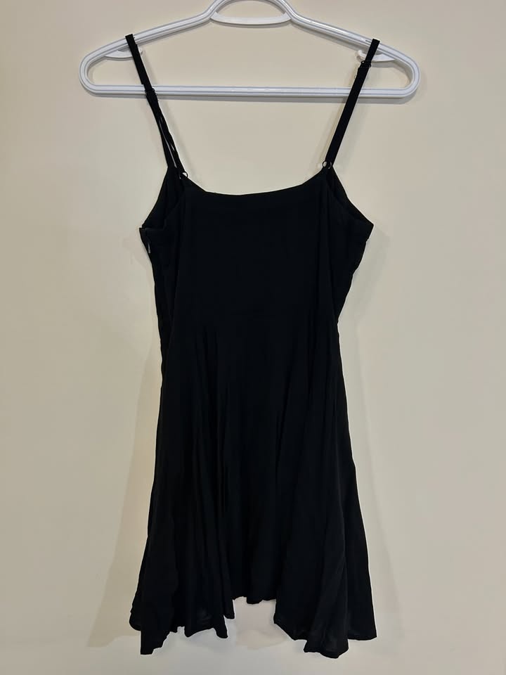 Aritzia Talula Lipinski Black Dress - photo 2