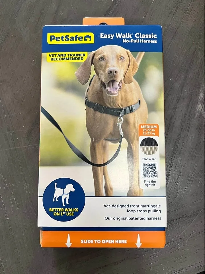 PetSafe Easy Walk Dog Harness, Medium, Black/Silver