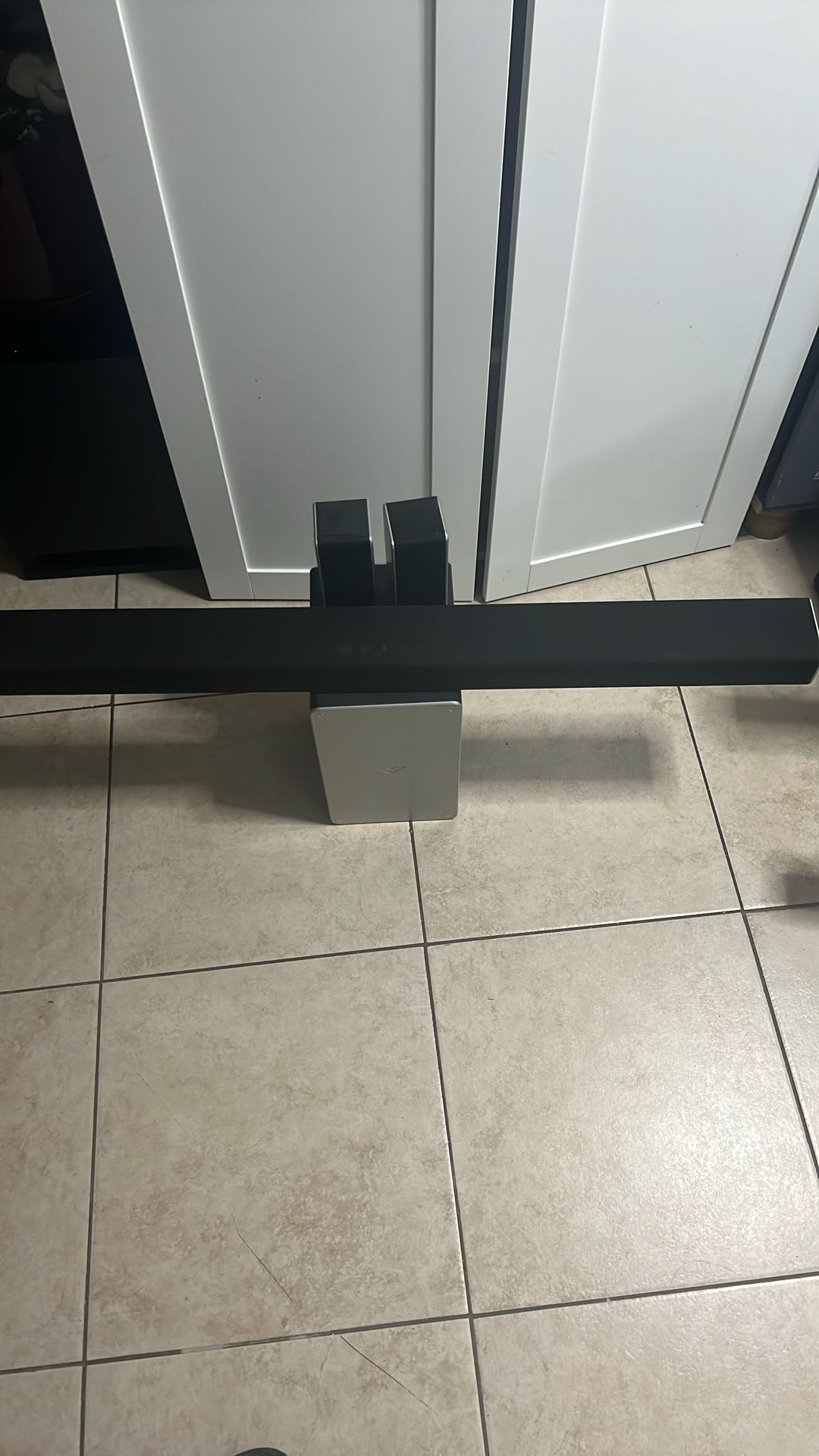 Vizio Sound Bar Good Condition