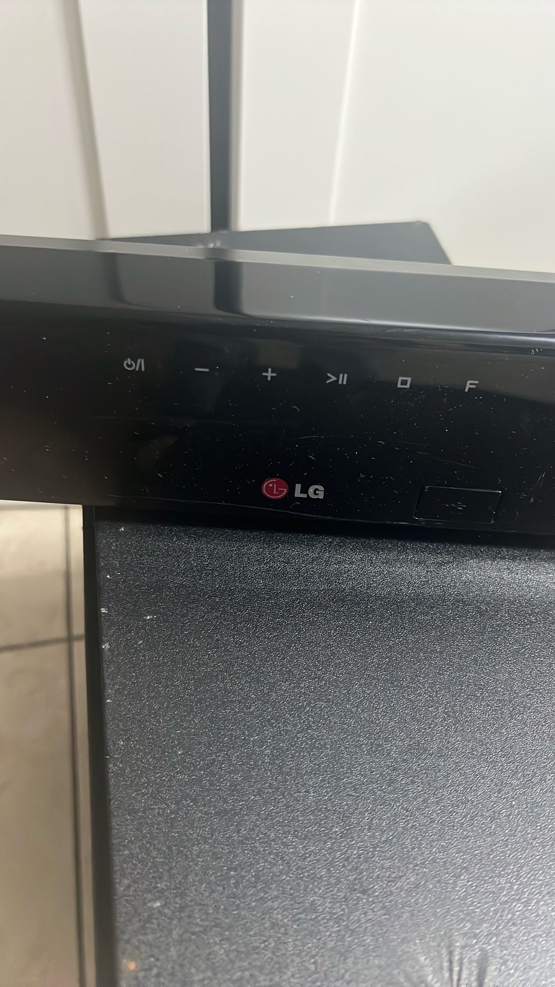 LG Barra De Sonido Buen Estado - photo 3