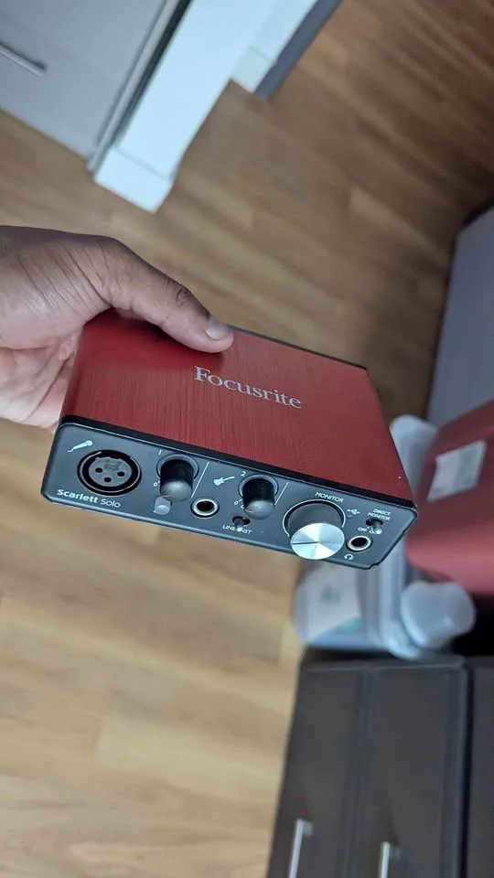 Focusrite scarlet