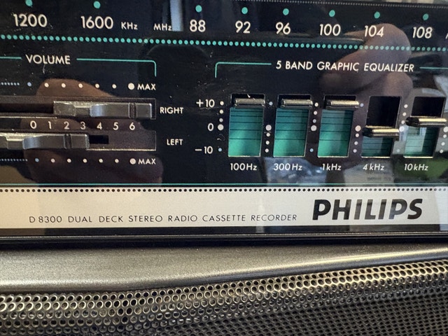 Philips D8300 - photo 4