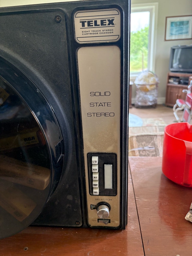 Telex 8 Track Player - photo 2