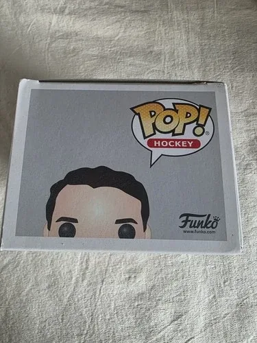 Auston Matthews Funko Pop! Vinyl Figure image indicator(5)
