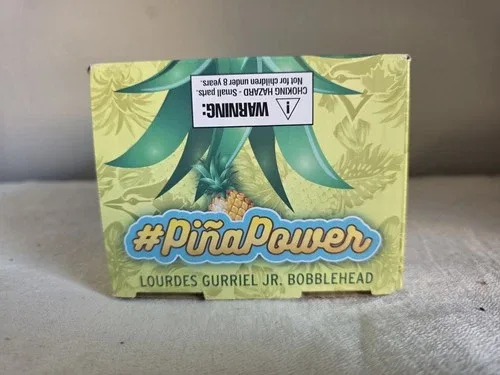 Lourdes Gurriel Jr Piña Power Bobblehead MLB SGA image indicator(5)