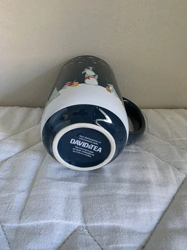 Davids Tea Nordic Mug Penguin Tea Party Winter Lid No Infuser image indicator(5)