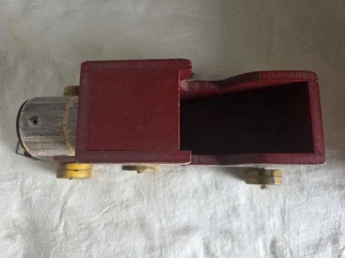 Vintage Pull Toy Peter Bunny Engine No. 721 image indicator(3)