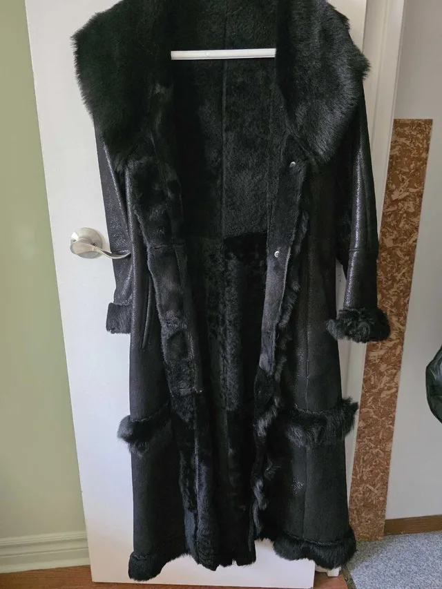 Coronado Bella Leather Coat image indicator(5)