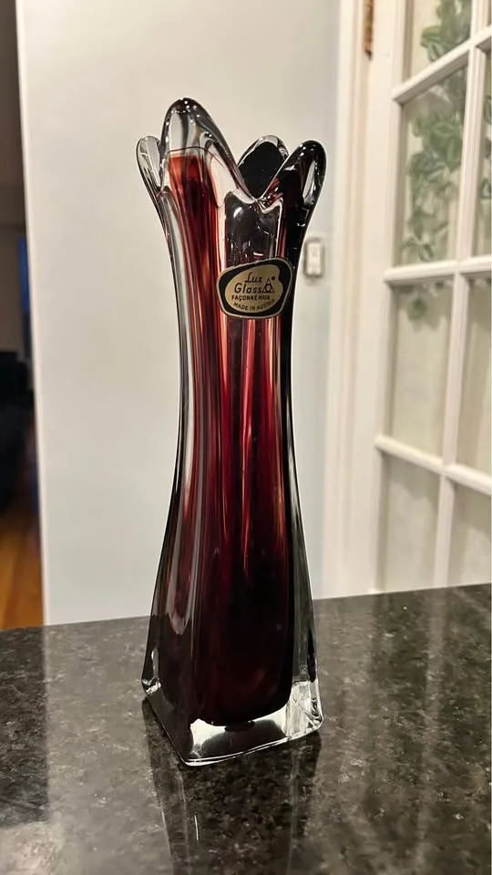 Long glass art red vase image indicator(3)