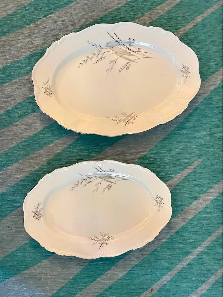 Edelstein Maria Theresia serving platters