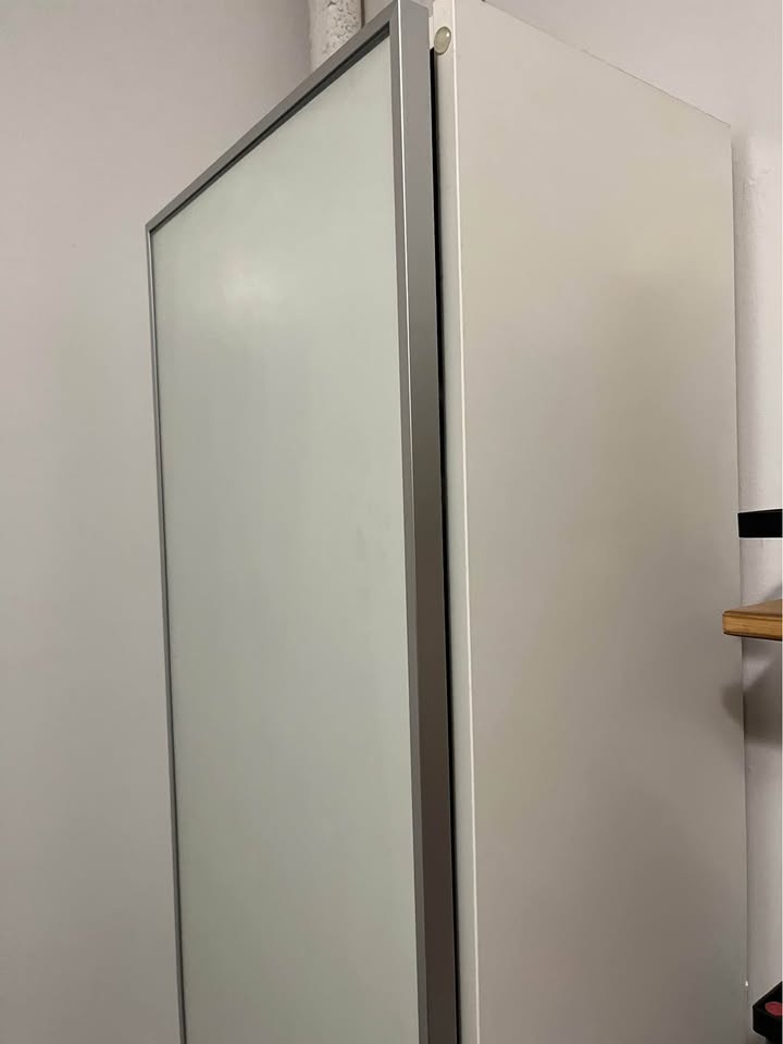IKEA - PAX storage with glass door - photo 4