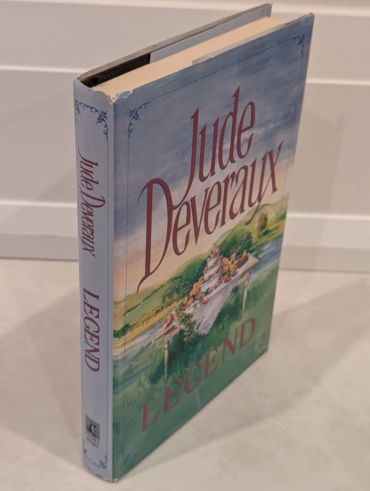 Legend by Jude Deveraux - photo 2