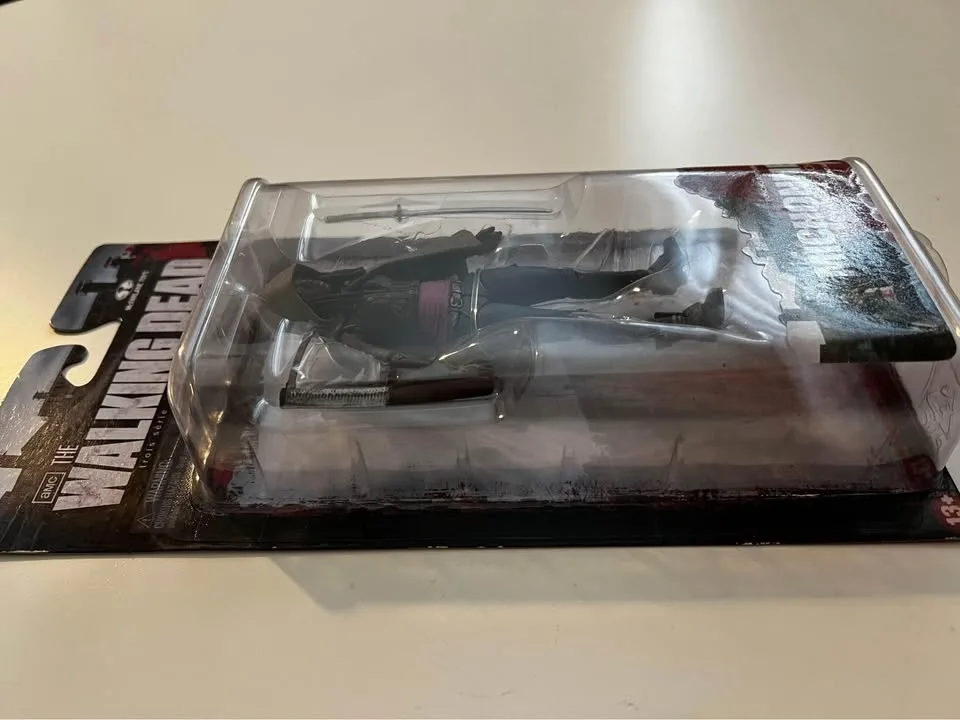 Michonne | The Walking Dead action figure image indicator(2)