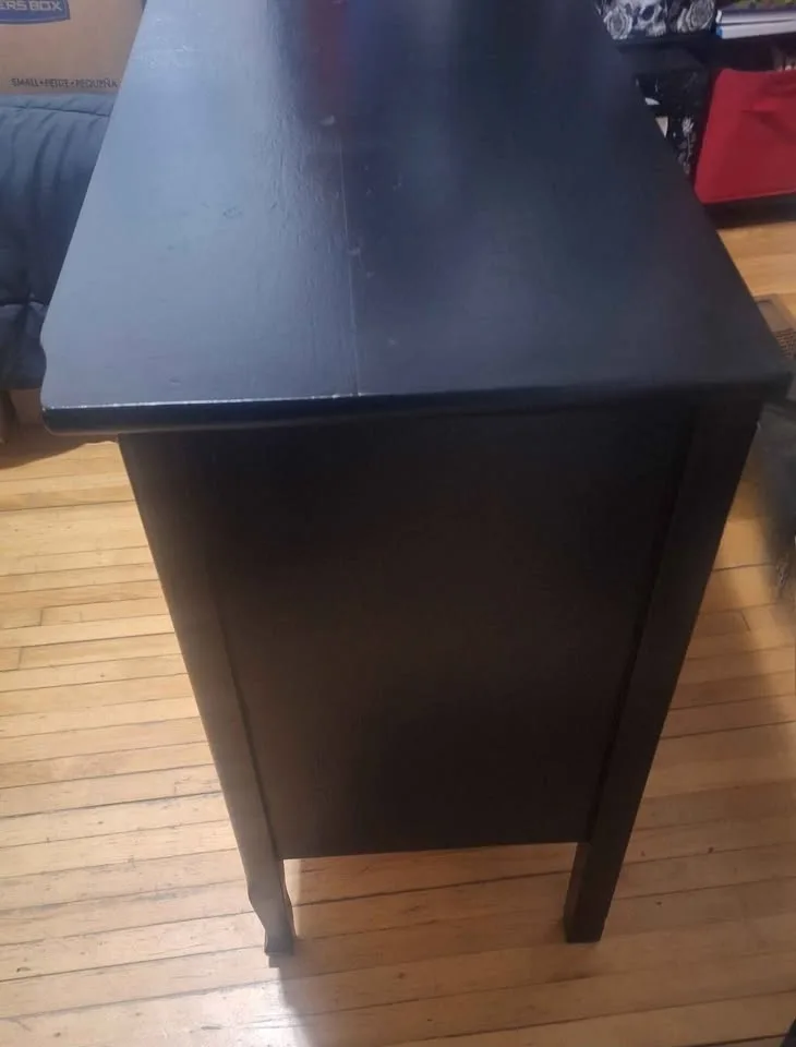 Wood Dresser and Mirror image indicator(3)