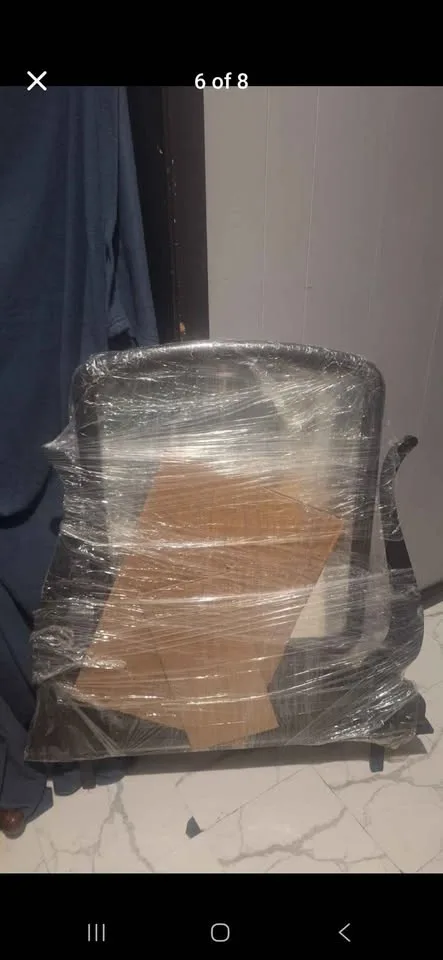 Wood Dresser and Mirror image indicator(6)