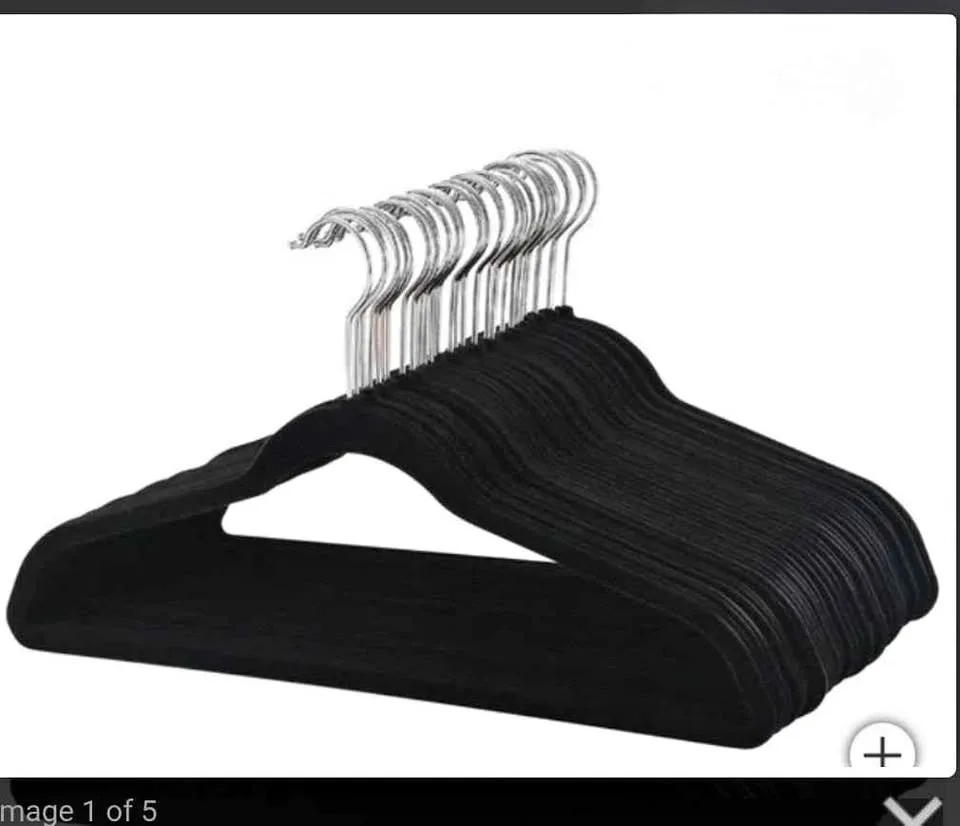 Pack of 12 - non slip premium quality clothes hangers