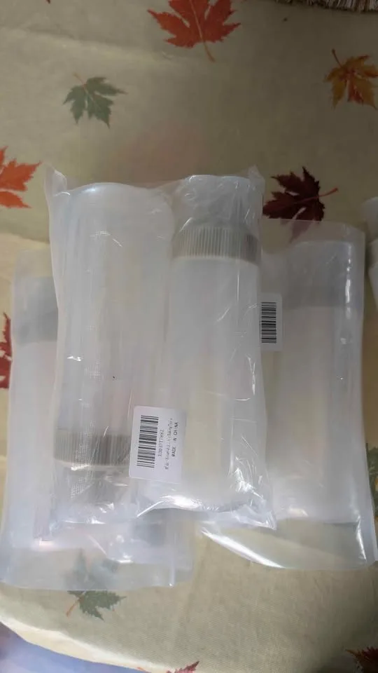 New Squeeze Bottles/ powder bottles (pack of 2) image indicator(2)