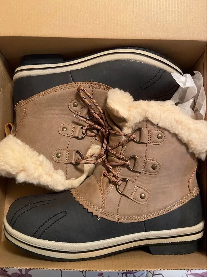 Women’s Bear Paw Warm Winter Boots, 9M, NIB. #Cleanout image indicator(6)