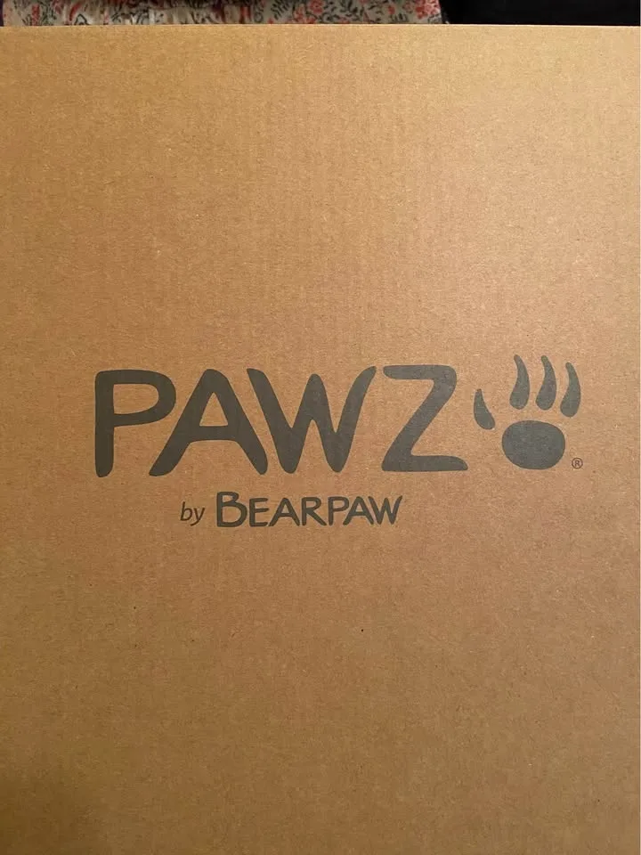 Women’s Bear Paw Warm Winter Boots, 9M, NIB. #Cleanout image indicator(10)