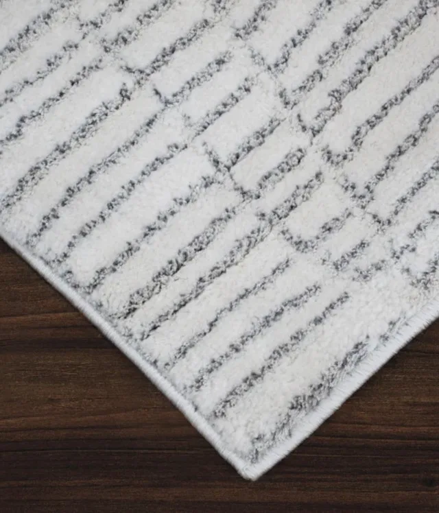 Area Rug 7x10 image indicator(3)