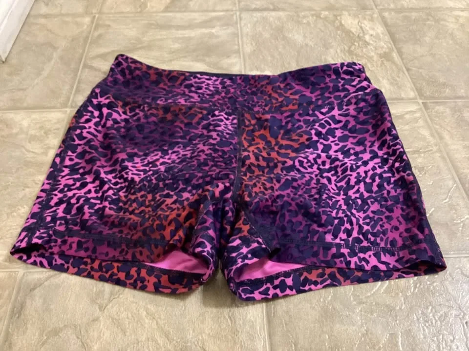 Kids/women's clothes image indicator(4)